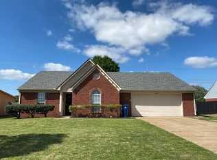 7453 Dunbarton Dr, Horn Lake, MS 38637