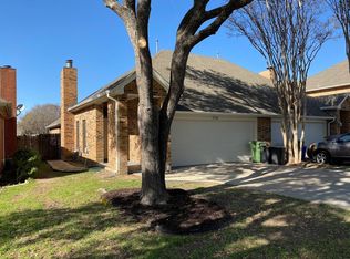 1236 W Hudgins St, Grapevine, TX 76051