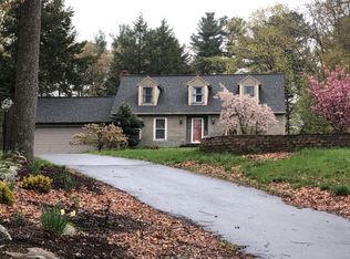 97 Old County Rd, Plaistow, NH 03865