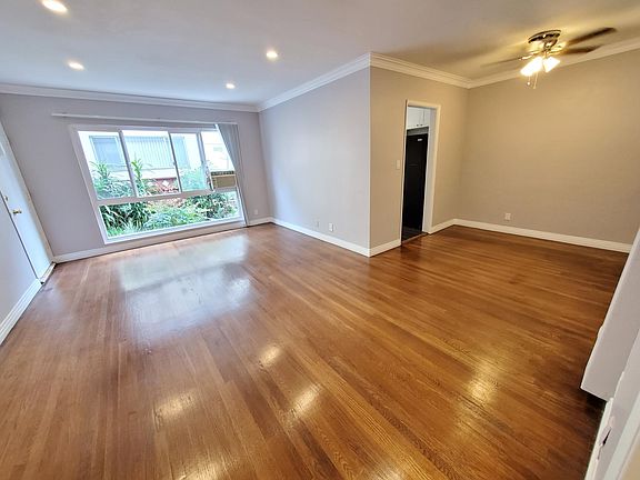 5th image of 8540 Saturn St