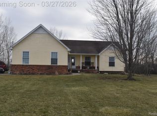 6619 Fisher Rd, Jeddo, MI 48032