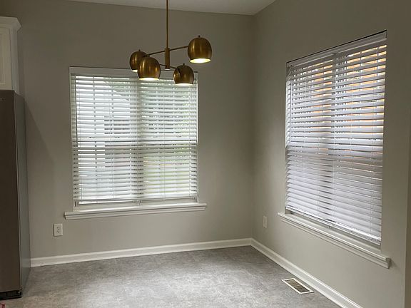 5th image of 9619 Stable Point Cir