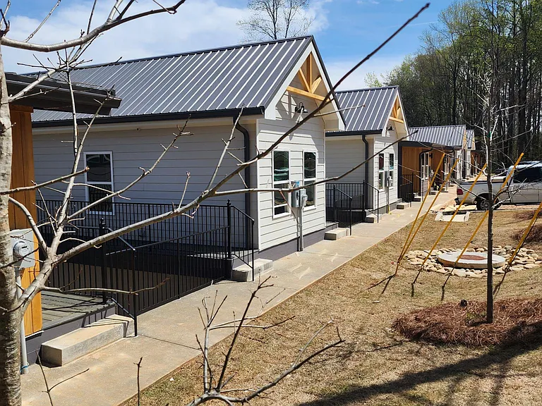 190 Burns Rd #I — Photo 30