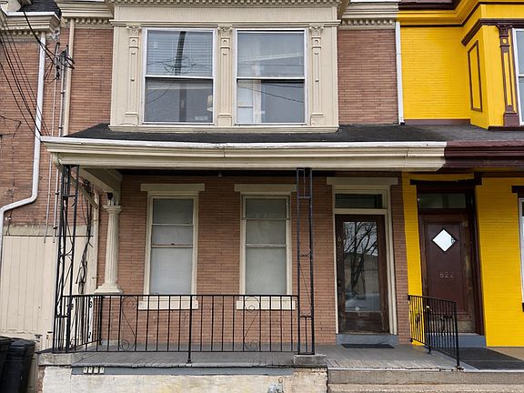 3rd image of 624 E King St APT 1