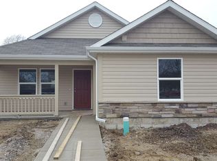 402 N 25th St, Lafayette, IN 47904