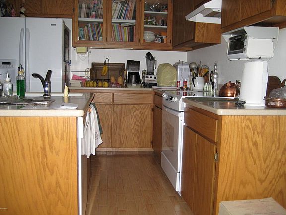 3rd image of 5040 West St