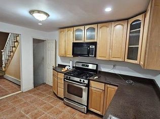 14 Rose Ave, Jersey City, NJ 07305
