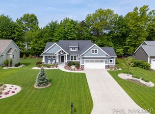 3005 Fransworth Dr, Holland, MI 49424