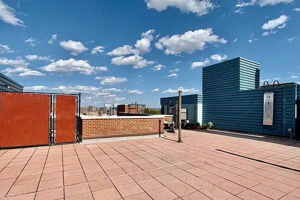 Sold by Compass | media 29