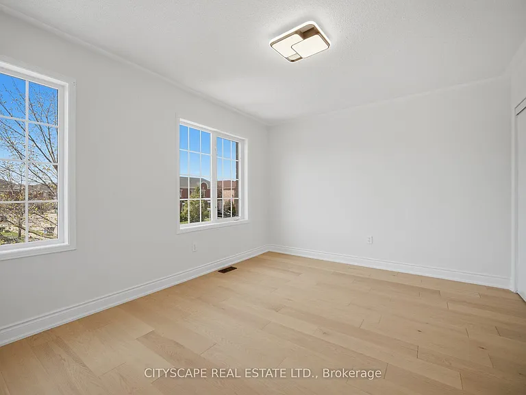 106 Tianalee Cres #UPPER — Photo 29