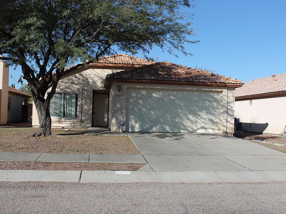1st image of 2929 N Bronze Creek Way