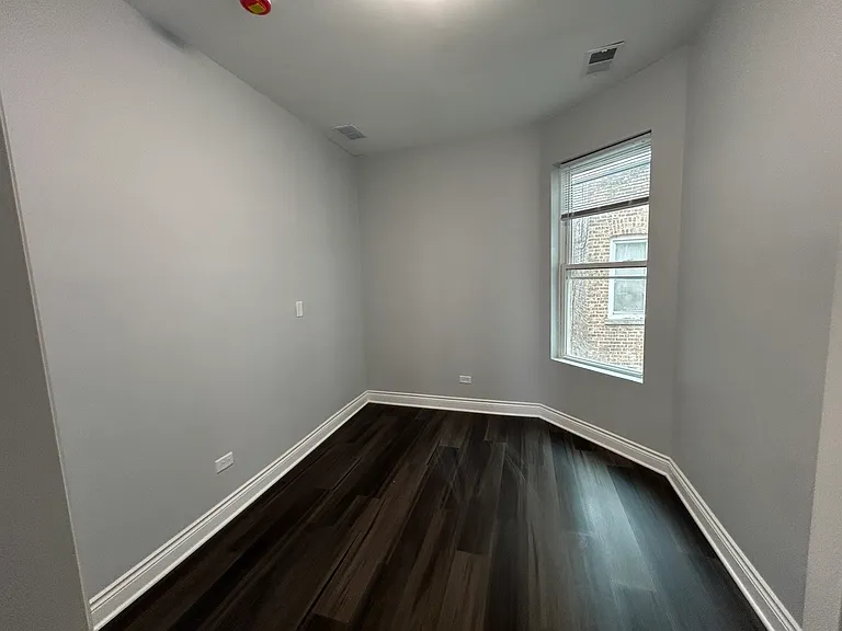 7940 S Carpenter St #2 — Photo 32