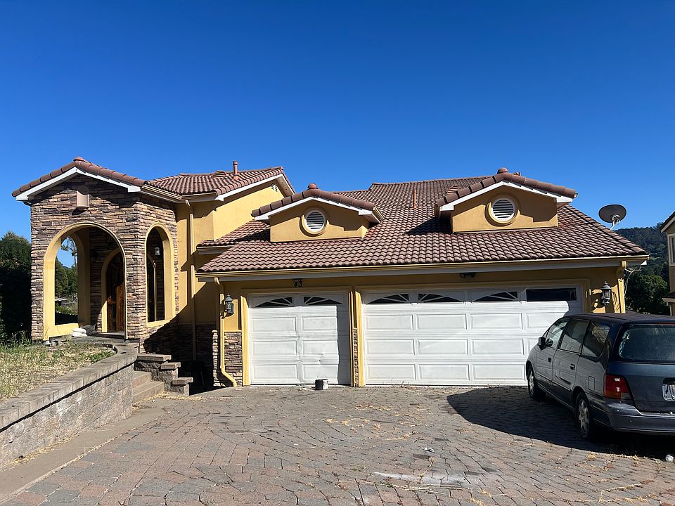 1st image of 43 La Paloma Ct