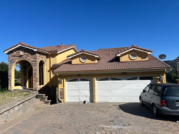 43 La Paloma Ct, El Sobrante, CA 94803