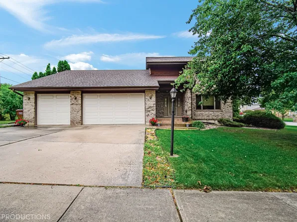 4924 Sycamore Ln, Oak Forest, IL 60452