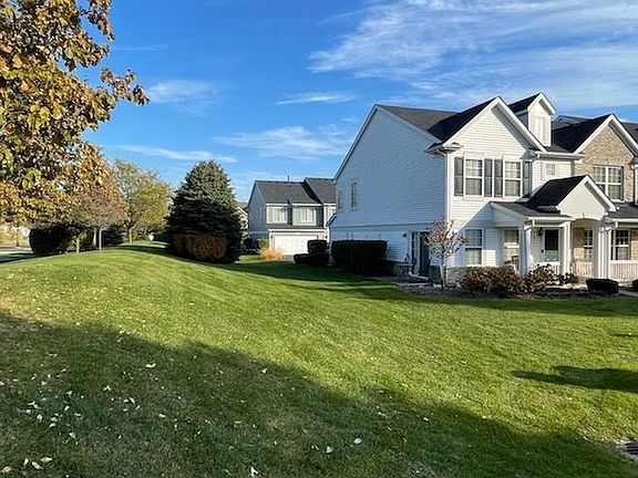3rd image of 24730 W George Washington Dr