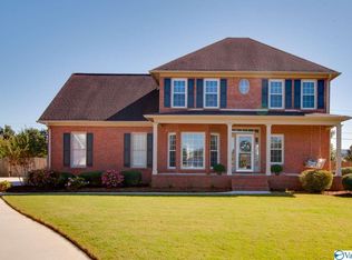 7111 Horse Hollow Dr SE, Owens Cross Roads, AL 35763