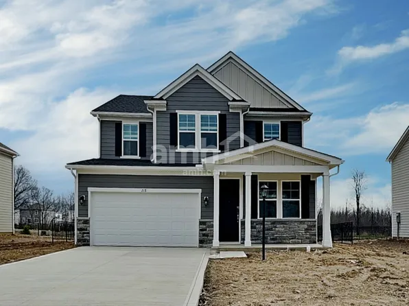 218 Deanscroft Dr, Pickerington, OH 43147