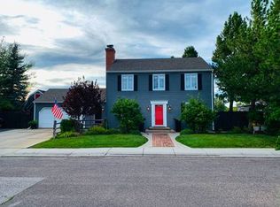3870 Plateau Pl, Casper, WY 82604