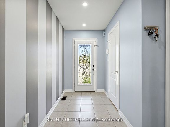 4th image of 89 Penny Ln