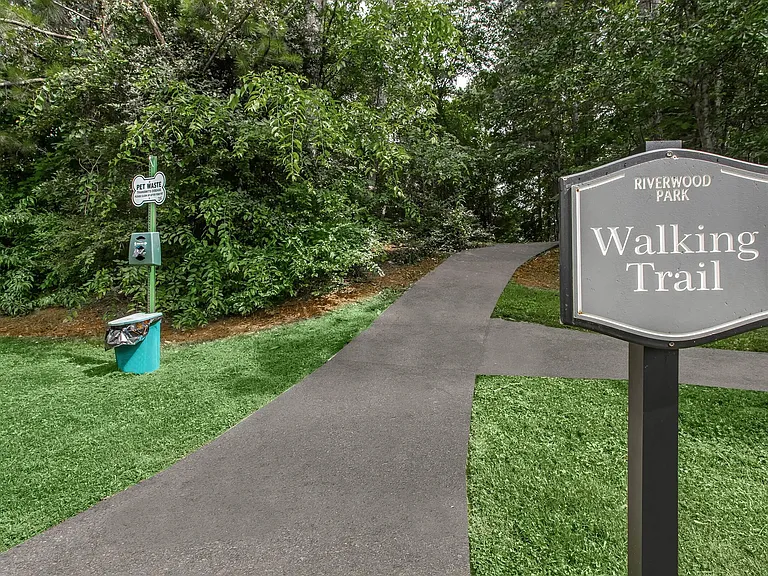 Uncover the beauty of Riverwood Park Apartments, nestled in lush greenery with serene walking trails right at your doorstep. Embrace a lifestyle of comfort and convenience. Schedule a tour today to see your new home!