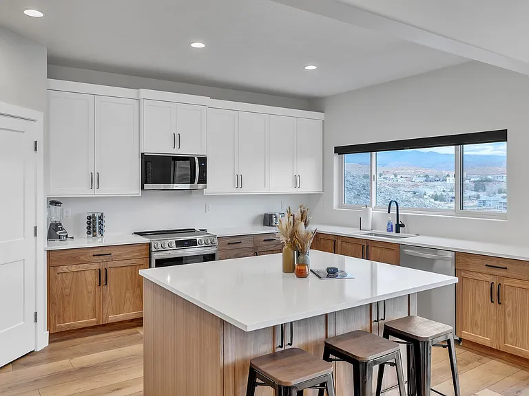 840 N Twin Lakes Dr #409 — Photo 7
