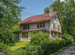 105 Llanfair Rd, Ardmore, PA 19003