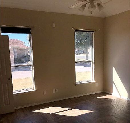 5th image of 8236 San Antonio Ave