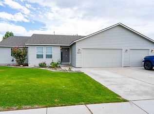 4813 Truman Ln, Pasco, WA