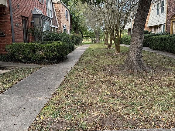 2nd image of 7815 Grove Ridge Dr