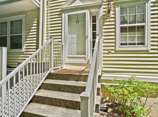 633 Danbury Rd APT 27, Ridgefield, CT 06877