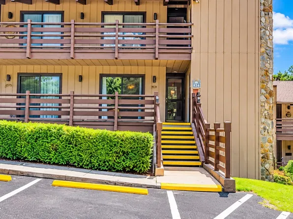 1081 Cove Rd APT 834, Sevierville, TN 37876