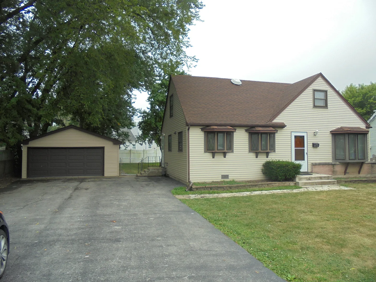 832 N Roberta Ave #306 photo 1