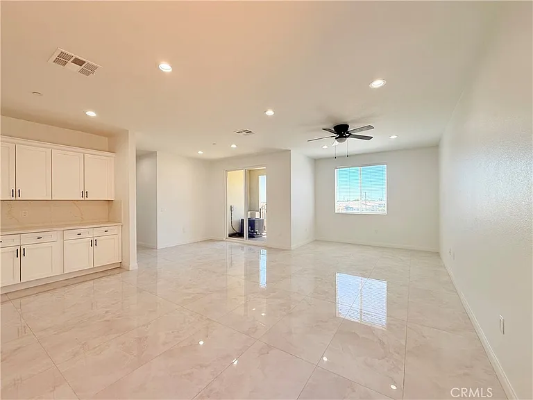 8153 Banana Ave #301 — Photo 9