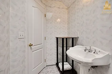 Sold by Top Nest Inc.