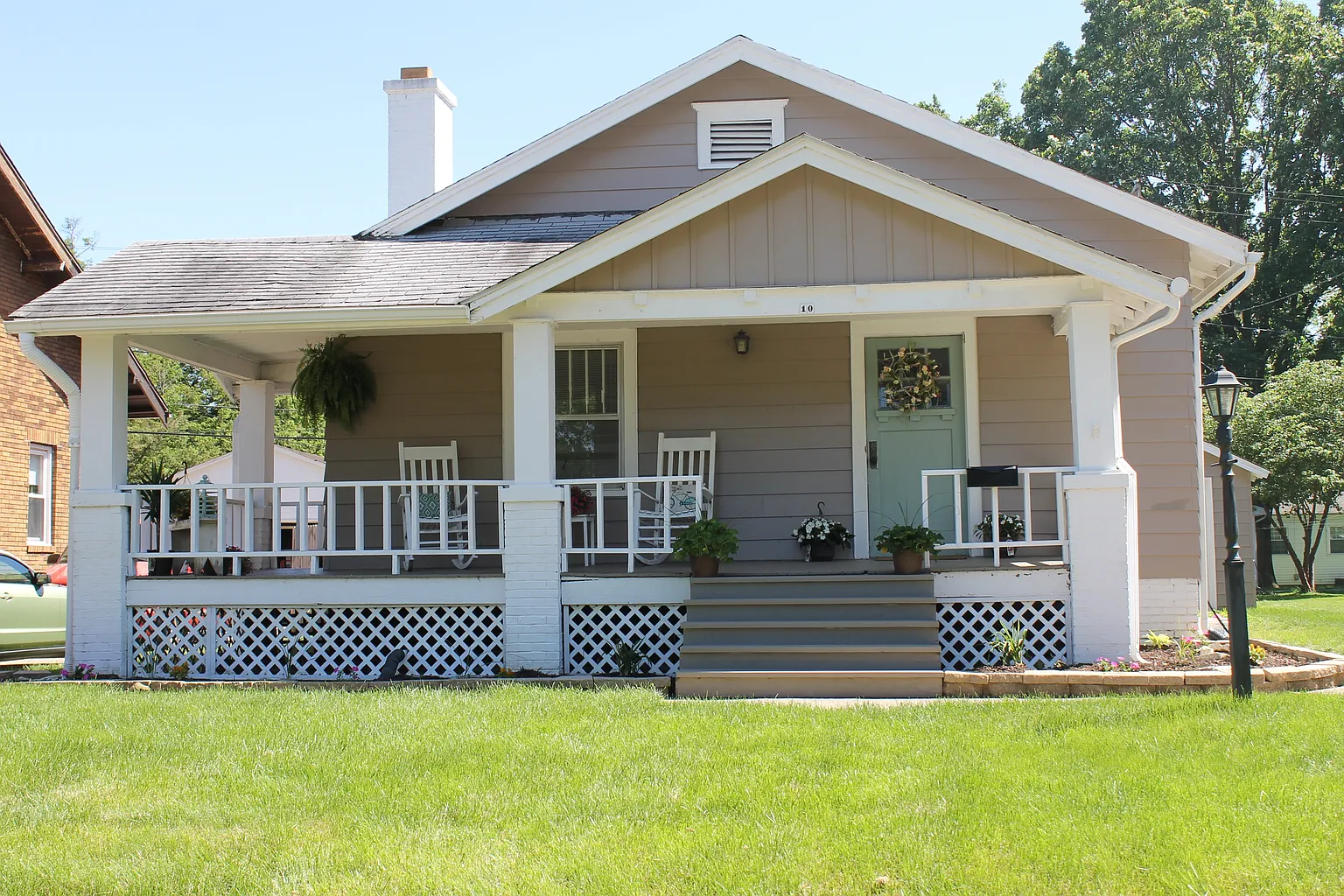 10 Dodge Ave photo 1