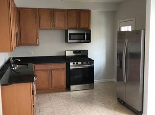 5734 W George St APT 1W, Chicago, IL 60634