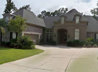 307 Black Jack Oak Dr, Madisonville, LA 70447