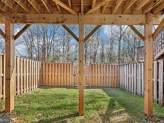 2nd image of 15729 Lansdale Pl