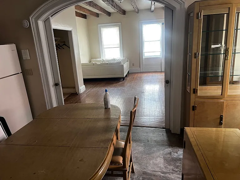 17 Washington Ave (Schenectady) — Photo 6
