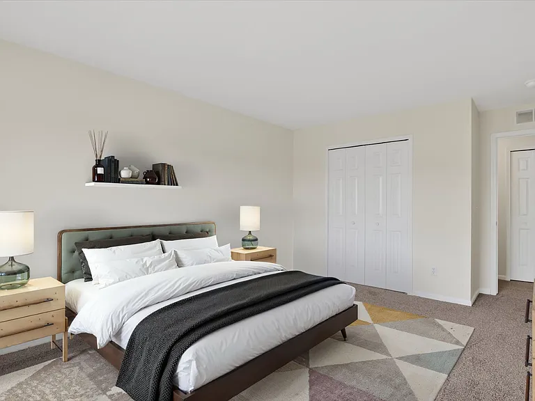 One Bedroom - 1 Bed / 1 Bath - 713 Sq.Ft.