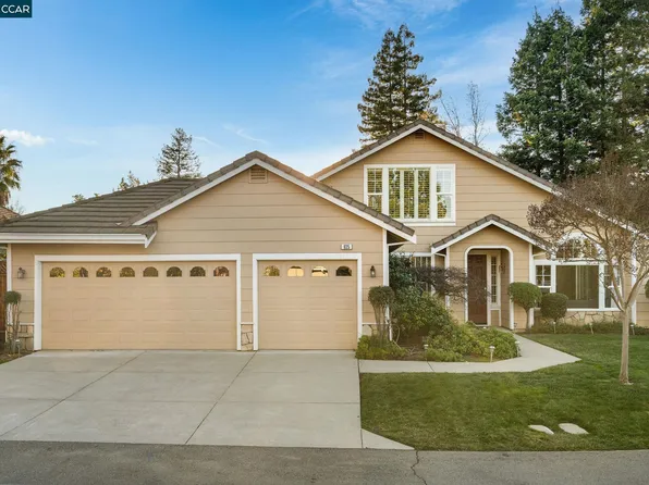 825 Bethany Ln, Concord, CA 94518