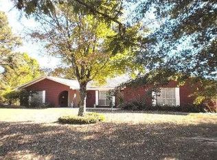 1382 Slocum, Columbia, LA 71225