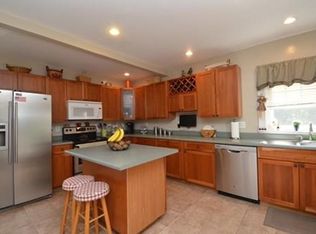 533 Hill St, Whitinsville, MA 01588