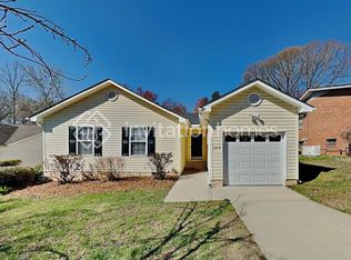 4210 Whitfield Rd, Winston Salem, NC 27105