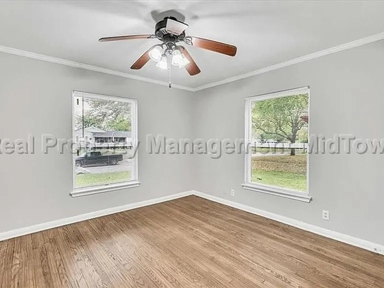 6400 Greenway Rd — Photo 22