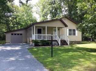 37141 Main Sail Ct, Greenbackville, VA 23356