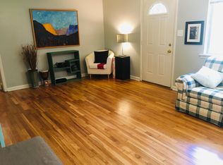 208 Pinehills Dr, Hattiesburg, MS 39402