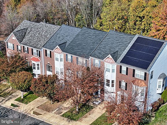 3rd image of 3716 Matura Ln