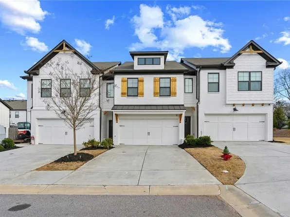 36 Caison Dr, Winder, GA 30680
